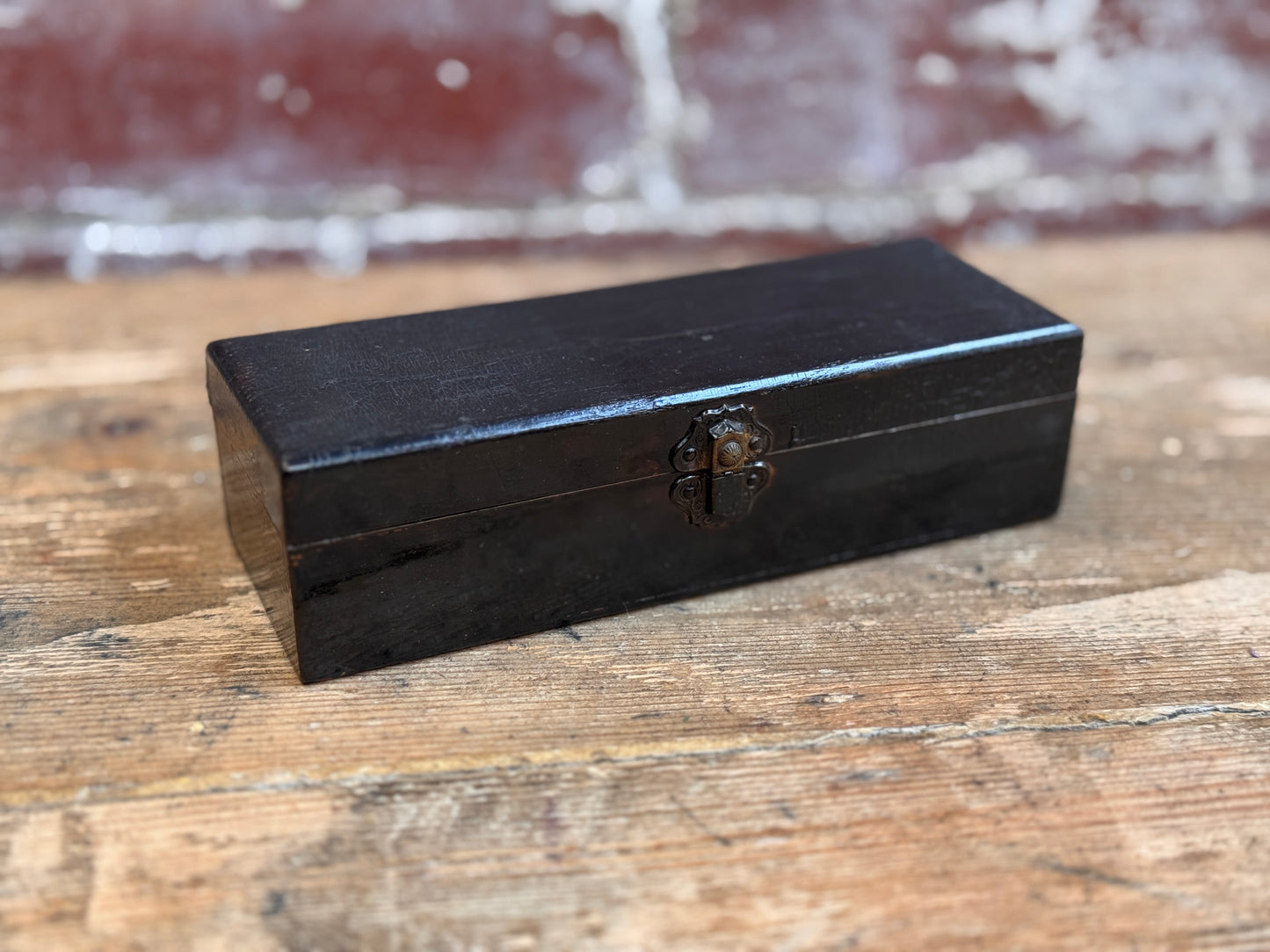 Wooden Syringe Box