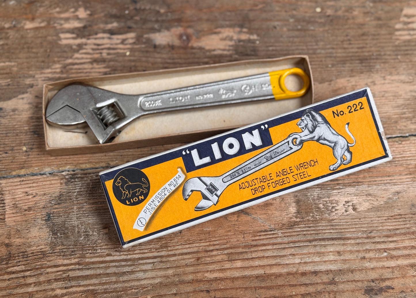 Adjustable "Lion" Wrench Boxed