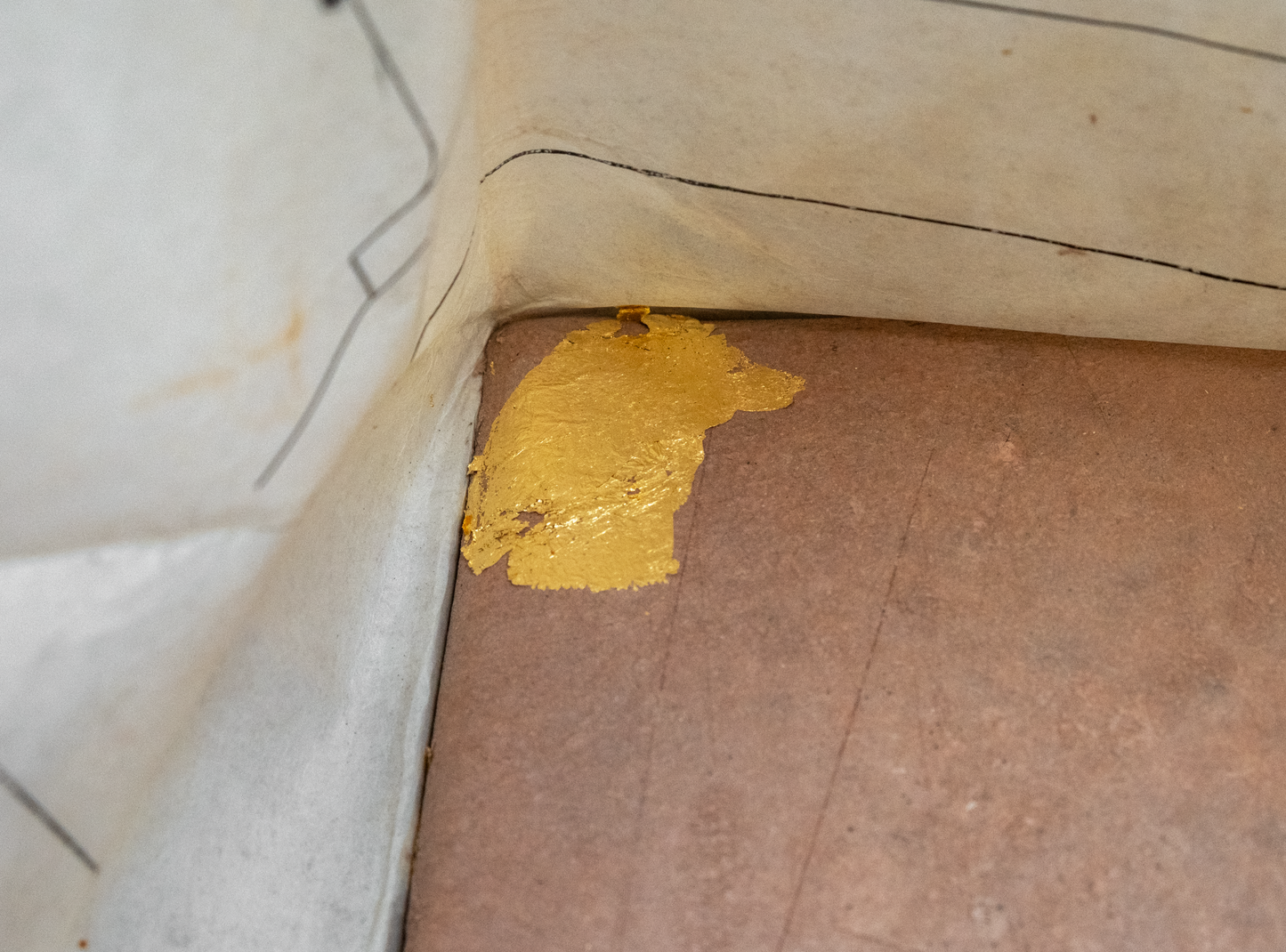 Vintage Gold Leaf Guard