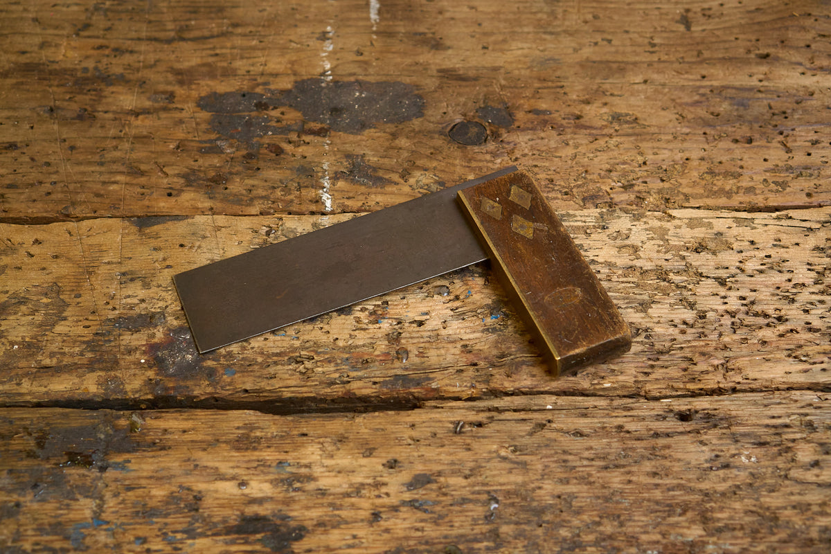TOGA Set Square
