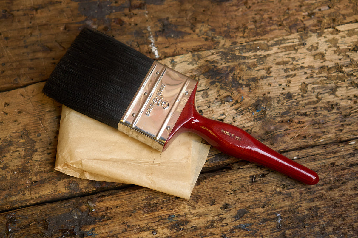 Noble 101 Red Paintbrush