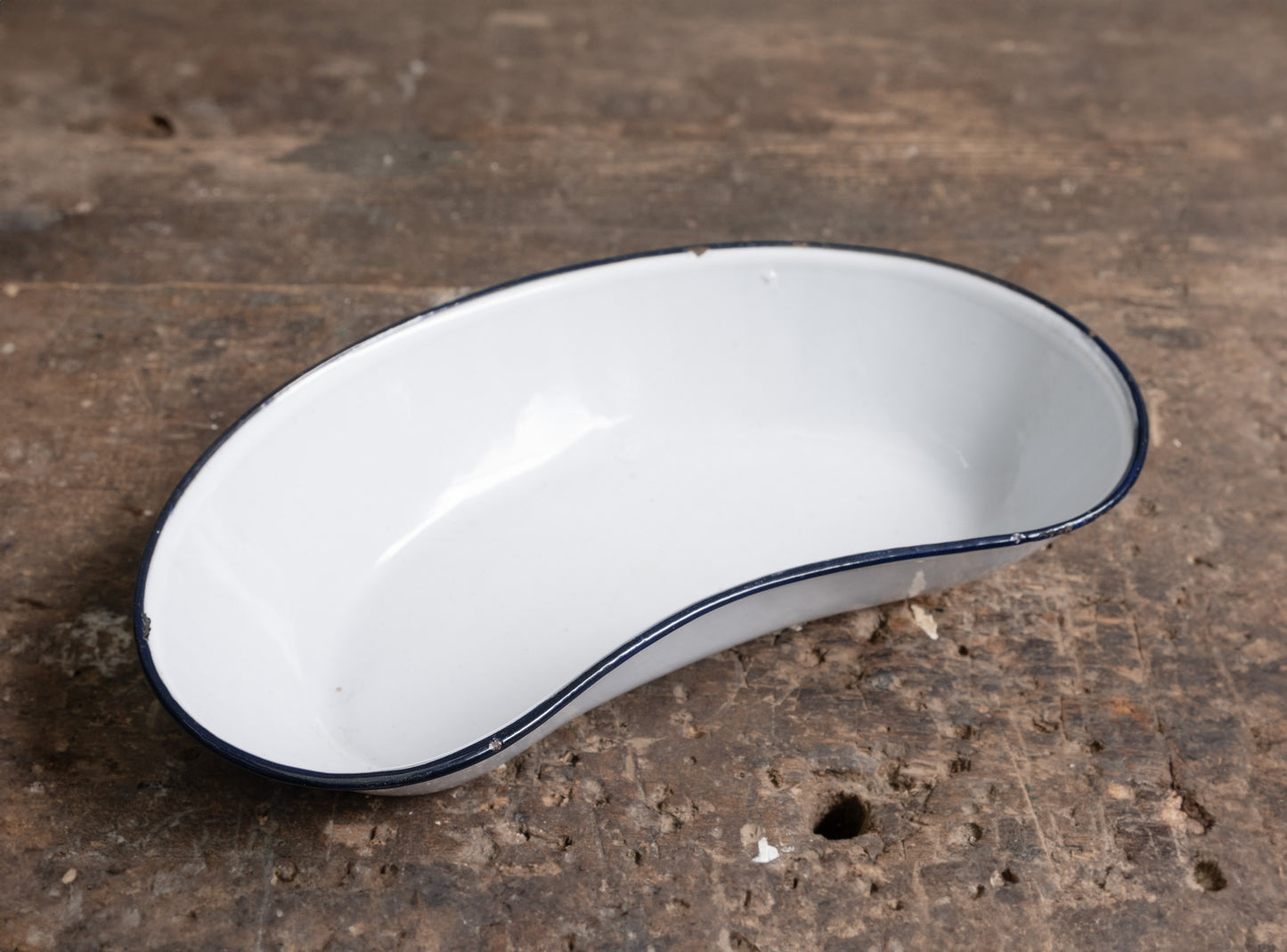 Kidney Shaped Enamelware Bowl