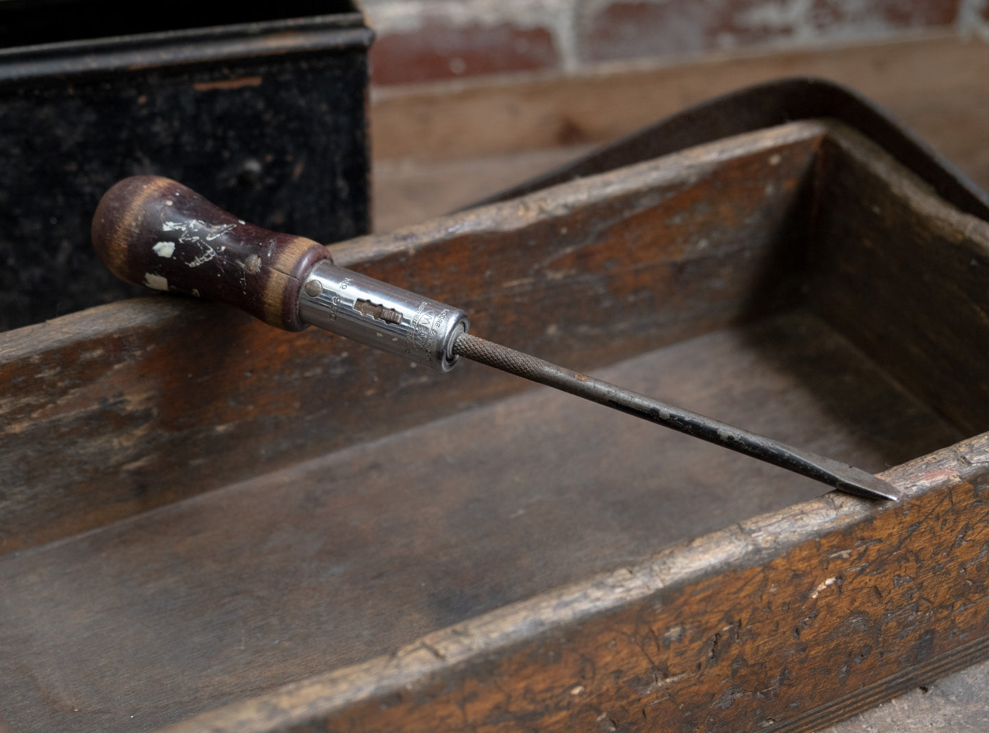 'Moore & Wright' Spiral Ratchet Screwdriver