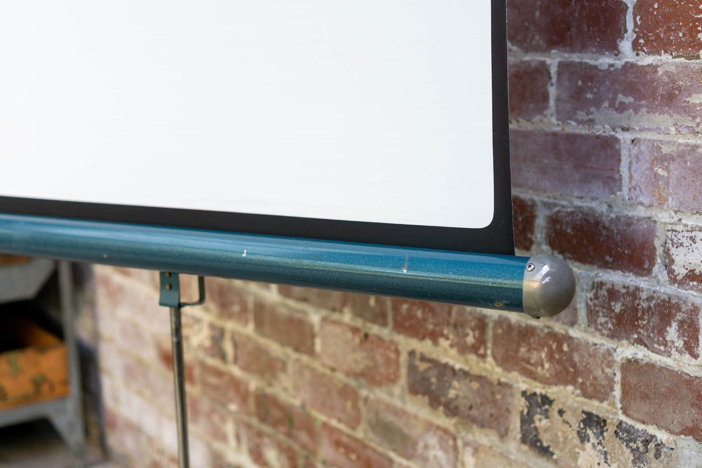 'Starlight' Portable Projection Screen