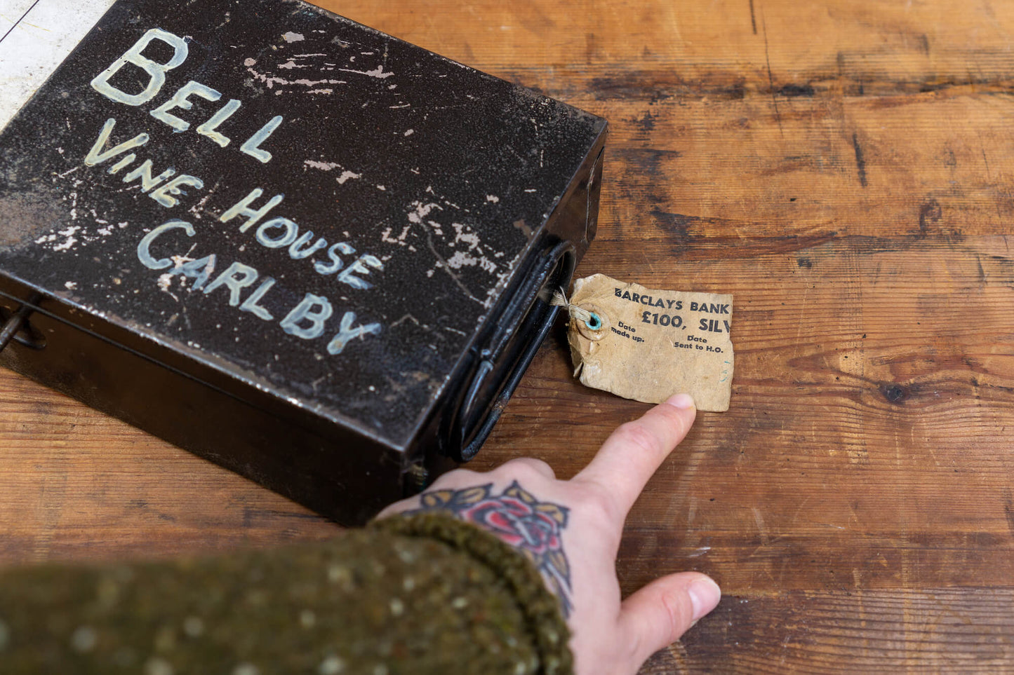 Metal Deed Box with Key